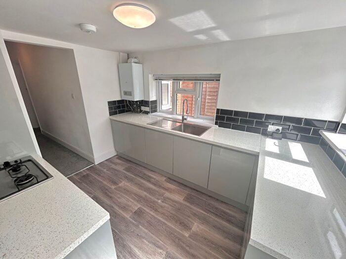 3 Bedroom Terraced House To Rent In Corporation Road, Bournemouth, BH1