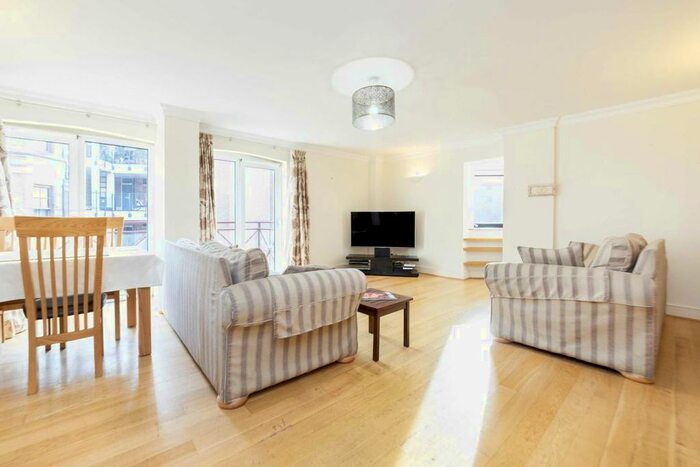 2 Bedroom Flat To Rent In Mill Street, London, SE1