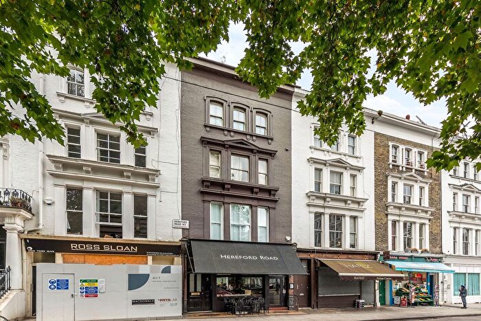 1 Bedroom Flat To Rent In Hereford Road, Notting Hill, London, W2