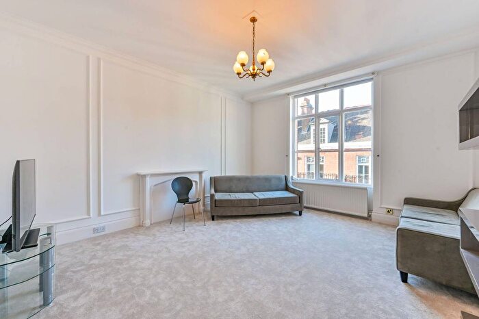 2 Bedroom Flat To Rent In Upper Montagu Street, Marylebone, London, W1H