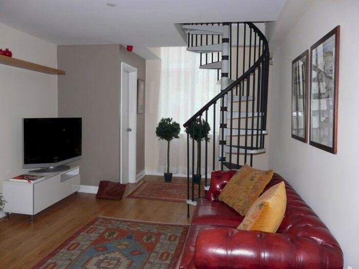 1 Bedroom Flat To Rent In Bishops Lodge Bishops Lodge, Rockingham Lane, Sheffield, S1