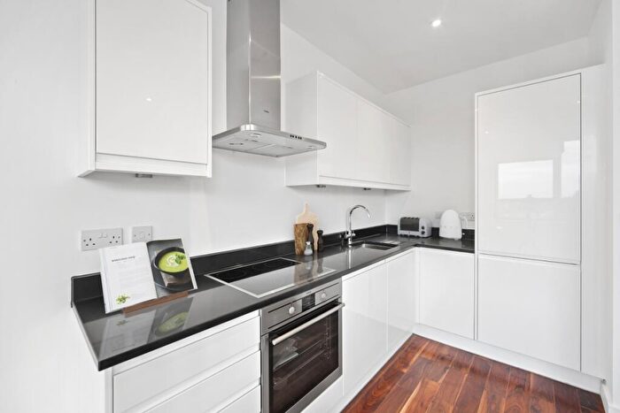 Apartment To Rent In College Road Harrow, HA1