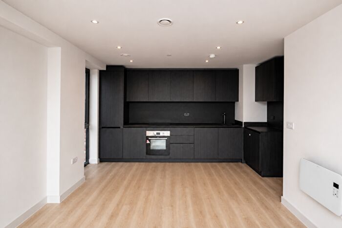 2 Bedroom Apartment To Rent In Waterhouse Tower, Dutton Street, Manchester, M3