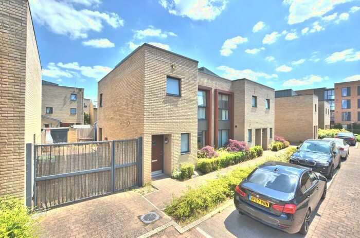 2 Bedroom End Of Terrace House To Rent In Elm Road, Trumpington, CB2