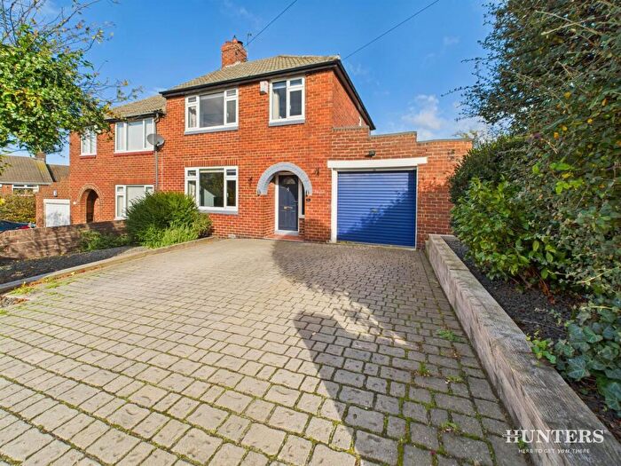 3 Bedroom Semi Detached House For Sale In Alston Road, Consett, DH8