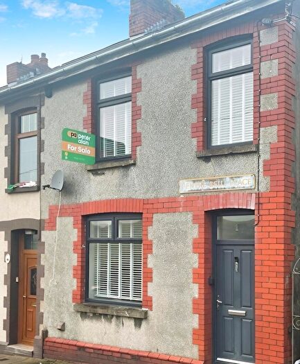 3 Bedroom End Of Terrace House For Sale In Pentre Beili Place, Lewistown, Bridgend, CF32