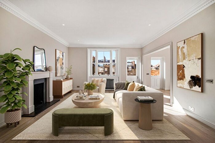 3 Bedroom Flat For Sale In Cranley Gardens, South Kensington, SW7
