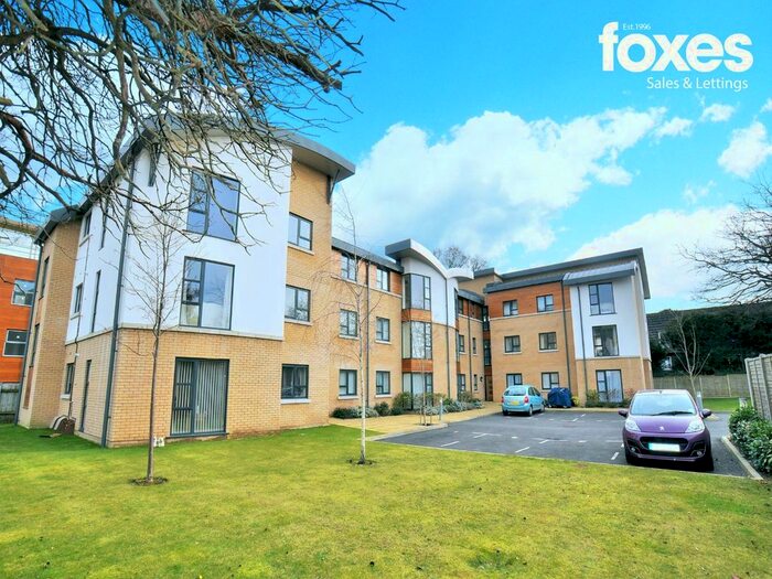 2 Bedroom Flat To Rent In Osborne Place, Princes Road, Ferndown, Dorset, BH22