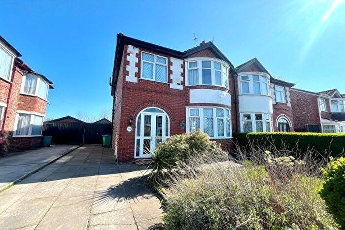 3 Bedroom Property To Rent In Birchfields Road, Manchester, M14