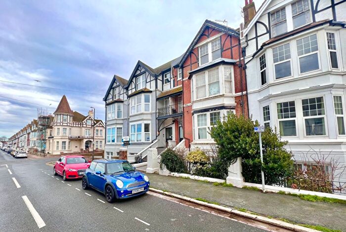 2 Bedroom Flat To Rent In Park Road, Bexhill-On-Sea, TN39