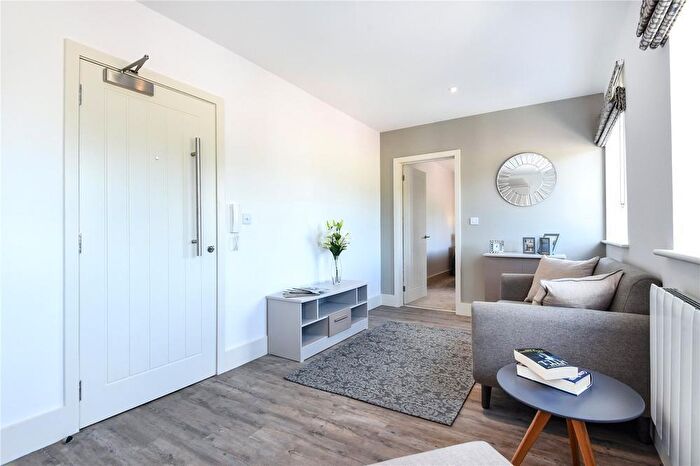 1 Bedroom Apartment To Rent In Old Marylebone Road, Marylebone, London, NW1
