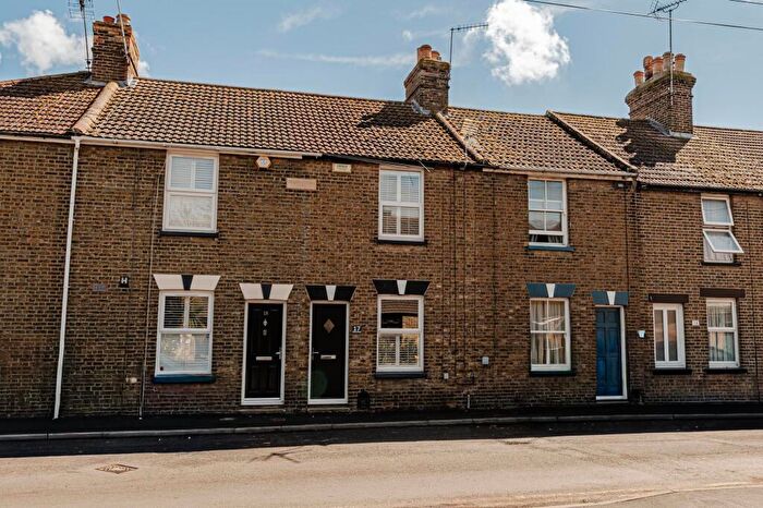 2 Bedroom Terraced House For Sale In Cyprus Road, Faversham, ME13