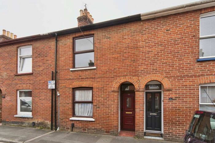 3 Bedroom Terraced House To Rent In Caesars Road, Newport, PO30