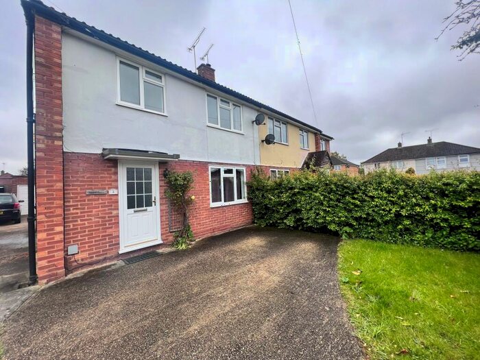 3 Bedroom Semi-Detached House To Rent In Tavistock Road, Springfield, Chelmsford, CM1