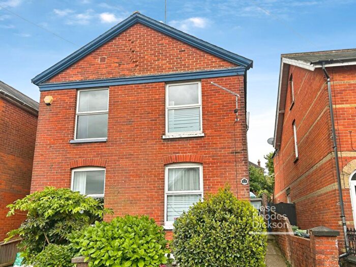 2 Bedroom Semi-Detached House For Sale In Fellows Road, Cowes, Isle Of Wight, PO31