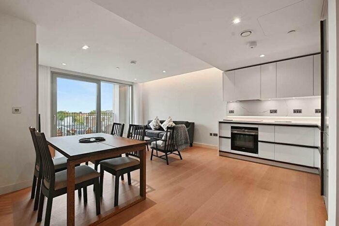 1 Bedroom Flat To Rent In Garrett Mansions, Edgware Road, W2