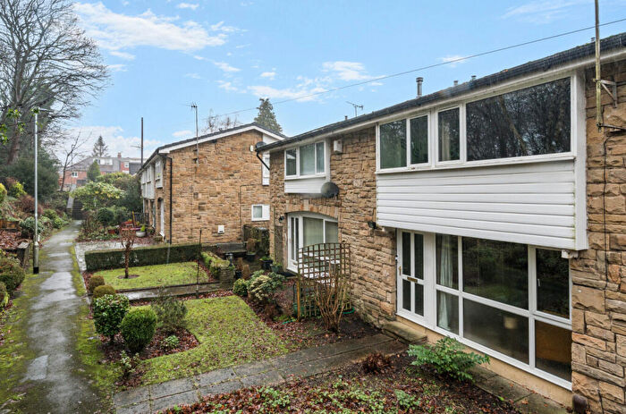 4 Bedroom Terraced House For Sale In Drummond Court, Far Headingley, Leeds, LS16