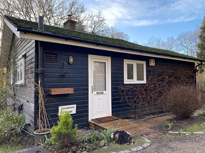 Detached House To Rent In Green Lane, Guildford, GU5