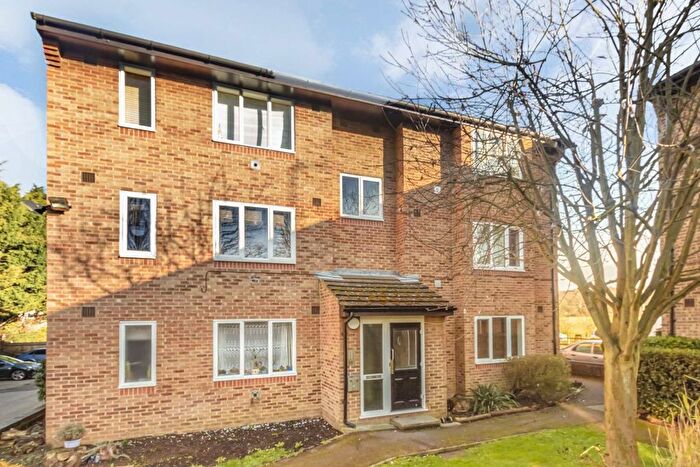 Studio To Rent In Friars Avenue, Putney, SW15