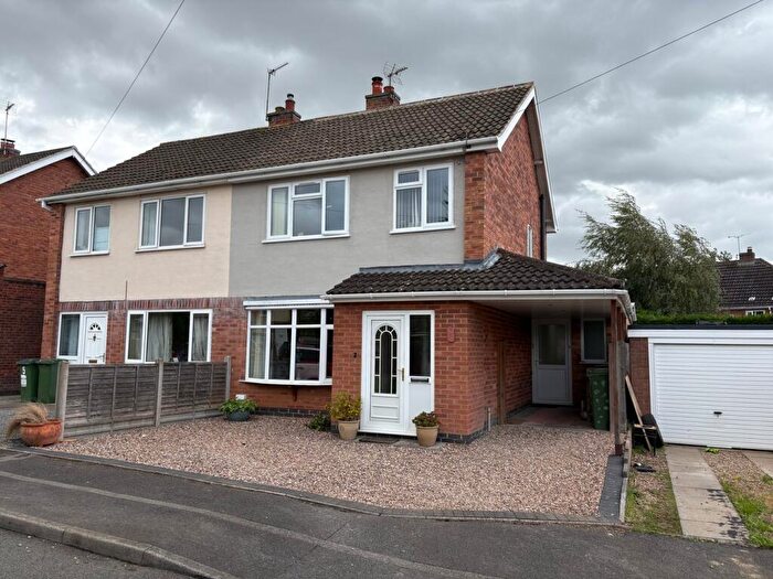 3 Bedroom Semi-Detached House For Sale In Farthingdale Close, Cosby, Leicester, LE9