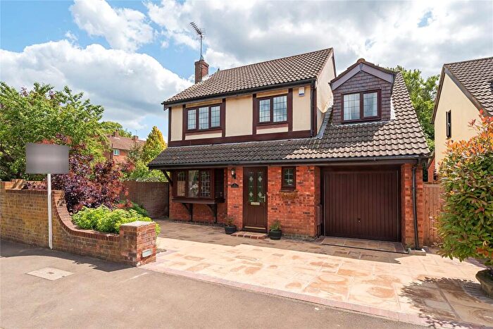 5 Bedroom Detached House For Sale In Berrylands, Orpington, Kent, BR6