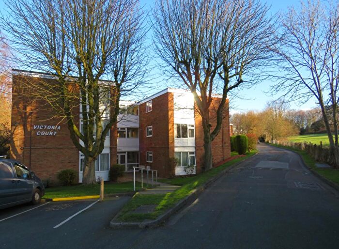 2 Bedroom Flat To Rent In Victoria Court, Leicester, LE2