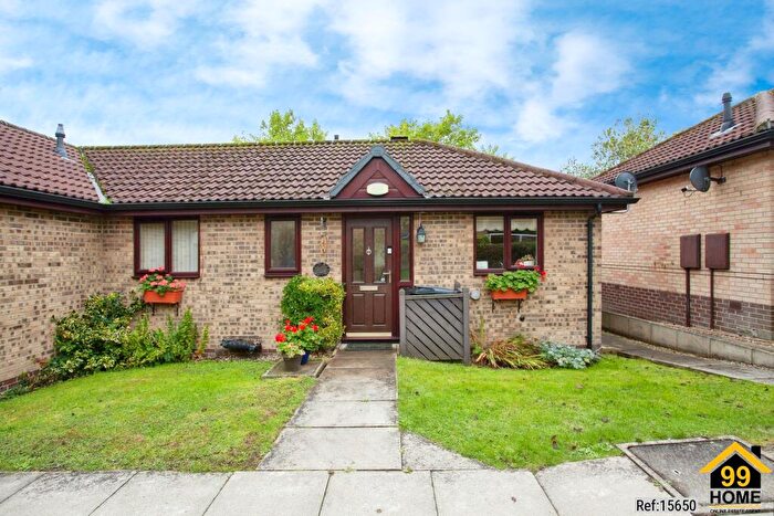 2 Bedroom Bungalow For Sale In Stonesdale, Mosborough, S20