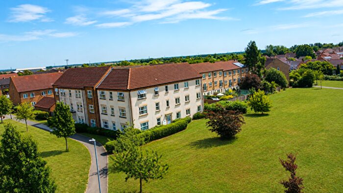 2 Bedroom Flat For Sale In Kings Avenue, Ely, Cambridgeshire, CB7