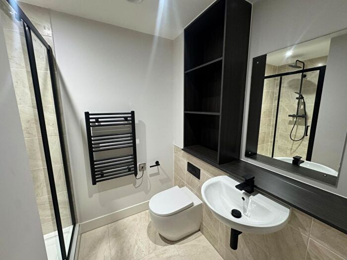 1 Bedroom Flat To Rent In Triskelion Way, Liverpool, L3