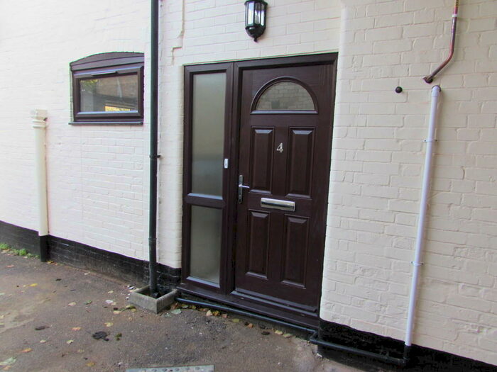 1 Bedroom Maisonette To Rent In St Clements Passage, High Street, PE29