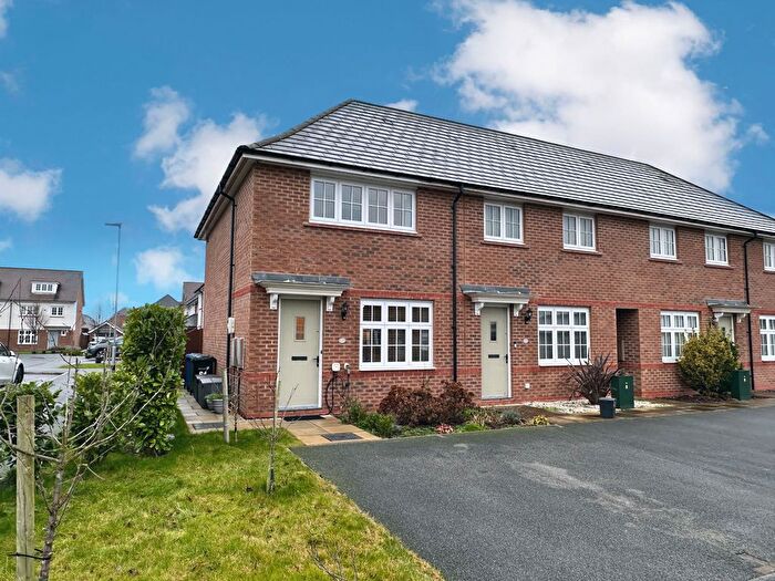 2 Bedroom Semi-Detached House For Sale In Cheddington Crescent, Great Sankey, WA5