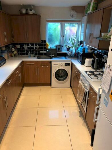 4 Bedroom Terraced House To Rent In Trumpington Road, Leytonstone, E7