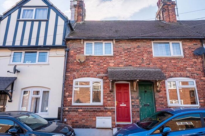 2 Bedroom Terraced House To Rent In Taunton Road, Northfleet, Gravesend, Kent, DA11