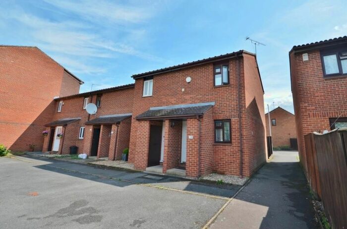 1 Bedroom Semi-Detached House To Rent In Newcourt, Uxbridge, Middlesex, UB8