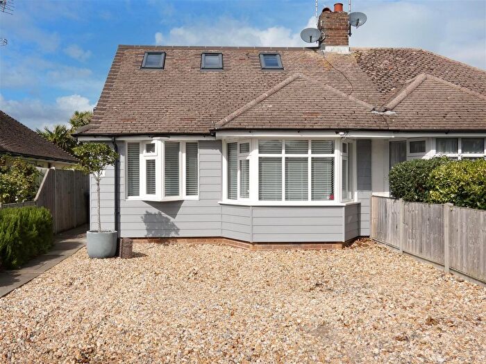 3 Bedroom Semi-Detached Bungalow For Sale In Chaucer Avenue, Rustington, BN16