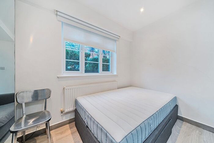 Studio To Rent In West End Lane, London, NW6