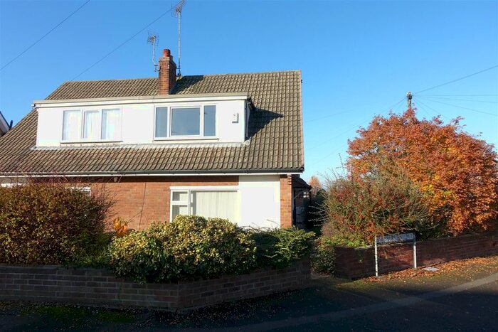 3 Bedroom Property To Rent In Swinburne Avenue, Adwick-Le-Street, Doncaster, DN6