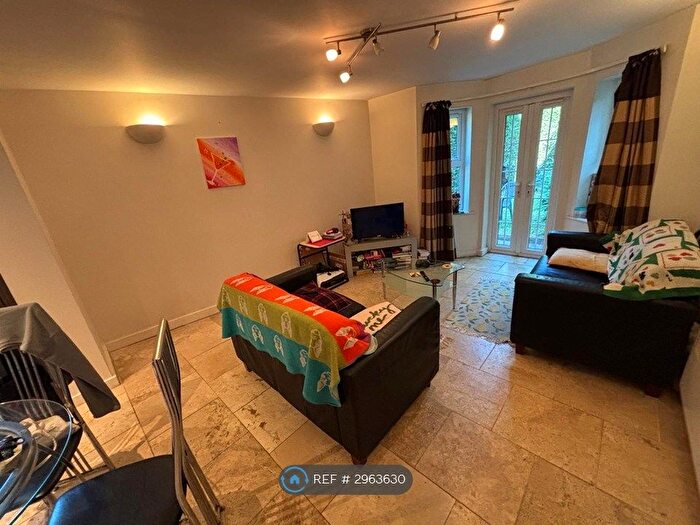 1 Bedroom Flat To Rent In The Junxion, Leeds, LS5