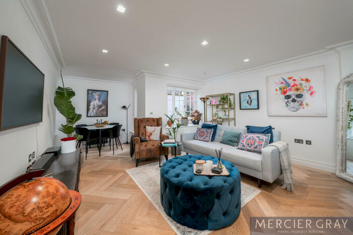 2 Bedroom Flat For Sale In Bay House, Kidderpore Avenue, Hampstead, NW3