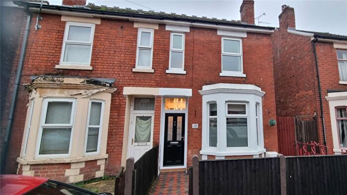 3 Bedroom Semi Detached House To Rent In Tudor Street, Gloucester, Gloucestershire, GL1