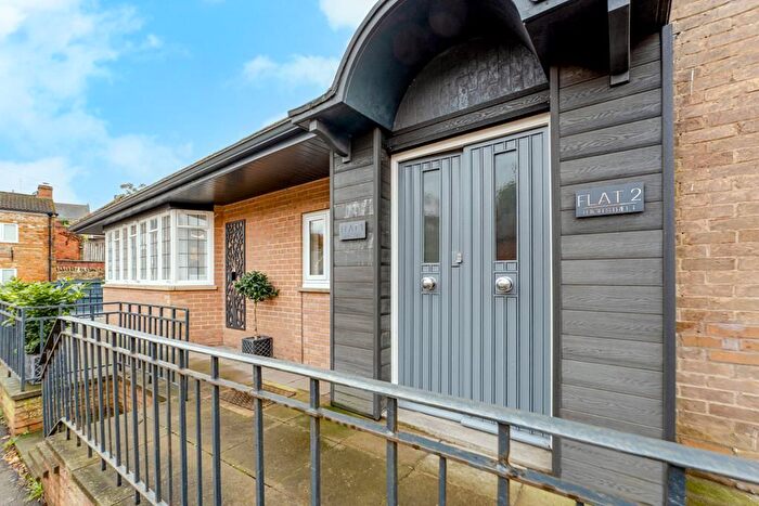 2 Bedroom Flat For Sale In High Street, Cottingham, LE16
