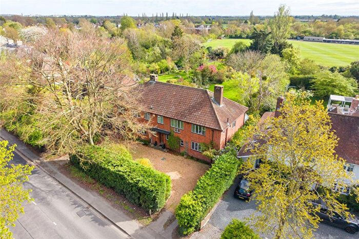 6 Bedroom Detached House For Sale In Barton Road, Cambridge, Cambridgeshire, CB3