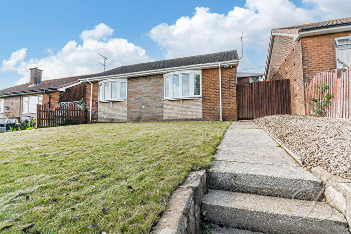 2 Bedroom Detached Bungalow For Sale In Field Drive, Shirebrook, Mansfield, NG20