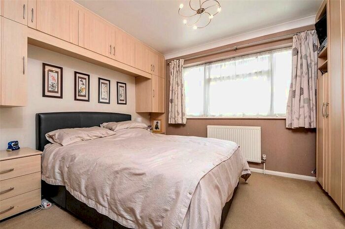 3 Bedroom Semi-Detached House To Rent In Orchard Grove, Edgware, HA8