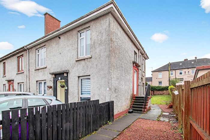 2 Bedroom Flat For Sale In Cardarrach Street, Glasgow, G21