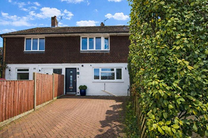 3 Bedroom Terraced House For Sale In Bannister Road, Maidstone, ME14