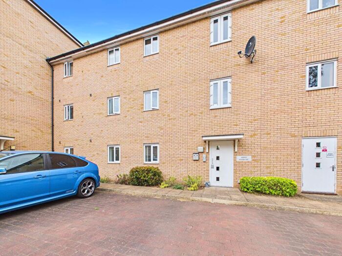 2 Bedroom Apartment For Sale In Delphinium Court, Eynesbury, St. Neots, PE19