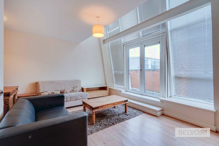 3 Bedroom Flat To Rent In Heritage Court, Warstone Lane, Birmingham, B18