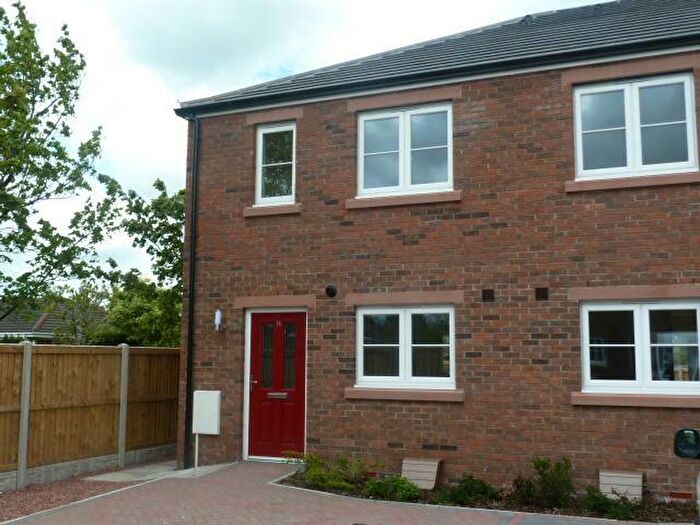 3 Bedroom Semi-Detached House To Rent In Greenwood Court, Carlisle, CA3