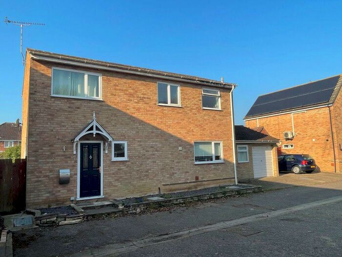 4 Bedroom House To Rent In Wivenhoe, CO7